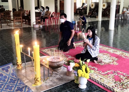 ไฟล์แนบ กปภ.สาขาขลุง เข้าร่วมกิจกรรมเข้าวัดทำบุญวันธรรมสวนะ (วันพระ) ณ วัดช้างข้าม ตำบลซึ้ง อำเภอขลุง จังหวัดจันทบุรี