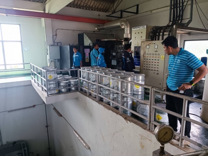 ไฟล์แนบ กปภ.สาขาธัญบุรี จัดประชุมติดตามผลการดำเนินงานโครงการจัดการน้ำสะอาดและการบำรุงรักษาเชิงป้องกัน (WSP&PM) ภาคีเครือข่าย กปภ.สาขาธัญบุรี ครั้งที่ 2/2566 โดยให้การต้อนรับคณะทำงาน ณ ห้องประชุมสถานีผลิตจ่ายน้ำธัญบุรี คลอง 13 อ.ธัญบุรี จ.ปทุมธานี