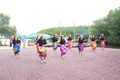 ไฟล์แนบ การประปาส่วนภูมิภาคสาขาชุมพร ร่วมกิจกรรม สภากาแฟชุมพร ณ อุทยานแห่งชาติหมู่เกาะชุมพร ตำบลหาดทรายรี อำเภอเมืองชุมพร จังหวัดชุมพร