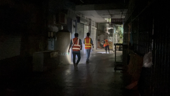 ไฟล์แนบ กปภ.สาขากำแพงเพชร ลุย ! หาท่อแตกรั่ว ส่งทีมซ่อมทันที 