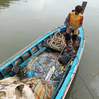 ไฟล์แนบ การประปาส่วนภูมิภาคสาขากาญจนดิษฐ์ดำเนินการซ่อมท่อในคลองดอนสัก เพื่อผู้ใช้น้ำบ้านฝ่ายท่า ดอนสัก อำเภอดอนสัก จังหวัดสุราษฎร์ธานี