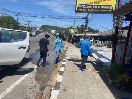 ไฟล์แนบ กปภ.สาขากระบี่ ดำเนินงานตามแผนบริหารจัดการน้ำสูญเสียเชิงรุก เดินหน้าลงพื้นที่ ตำบลหนองทะเล อำเภอเมือง จังหวัดกระบี่ เดินเท้าหาท่อแตกรั่ว พร้อมซ่อมปิดจุด เพื่อลดการเกิดน้ำสูญเสีย 