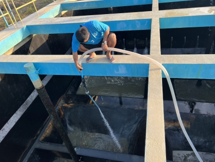 ไฟล์แนบ การประปาส่วนภูมิภาคสาขาประจวบคีรีขันธ์ ดำเนินการล้างถังตกตะกอนโรงกรองขนาด 400 ลบม./ชม. ฝั่งตะวันตก 