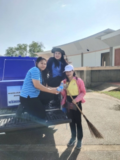 ไฟล์แนบ การประปาส่วนภูมิภาคสาขาชุมพรร่วมกิจกรรมจิตอาสา บริเวณพื้นที่ในโครงการพระราชดำริหนองใหญ่ ตำบลบางลึก อำเภอเมือง จังหวัดชุมพร พร้อมสนับสนุนน้ำดื่มบรรจุขวดตราสัญลักษณ์ กปภ.เพื่อใช้ในกิจกรรม