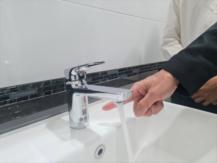 ไฟล์แนบ กปภ.ข.7 ร่วมกับ โครงการหมู่บ้านวิศวะ (สกลนคร) จัดพิธีลงนามบันทึกความเข้าใจ โครงการส่งเสริมสนับสนุนการใช้อุปกรณ์ประหยัดน้ำ