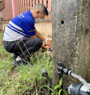 ไฟล์แนบ กปภ.สาขาขลุง ลงพื้นที่ตรวจสอบแก้ไขปัญหาน้ำไหลอ่อน-ไม่ไหล พร้อมติดตั้งอุปกรณ์แอร์วาล์ลในพื้นที่ตำบลบางสระเก้า จังหวัดจันทบุรี