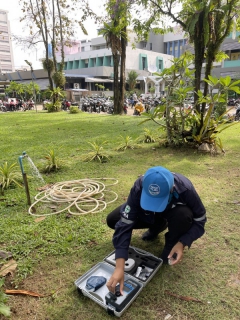 ไฟล์แนบ การประปาส่วนภูมิภาคสาขาชุมพร ลงพื้นที่สุ่มตรวจน้ำประปา เพื่อตรวจสอบคุณภาพน้ำในระบบจ่ายน้ำ ณ โรงพยาบาลชุมพรเขตอุดมศักดิ์ ต.ท่าตะเภา อ.เมือง จ.ชุมพร 