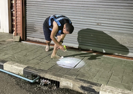 ไฟล์แนบ กปภ.สาขาขลุง ออกสำรวจหาท่อรั่วในพื้นที่ตามแผน DMA01-3 บริเวณ ถ.เทศบาลสาย1 (ซ้าย), ถ.เทศบาลสาย2,3 ต.ขลุง และพื้นที่ตำบลพลิ้ว จ.จันทบุรี