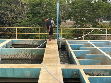 ไฟล์แนบ การประปาส่วนภูมิภาคสาขาประจวบคีรีขันธ์ ดำเนินการล้างถังตกตะกอนโรงกรองขนาด 400 ลบม./ชม. และโรงกรองขนาด 200 ลบม./ชม.