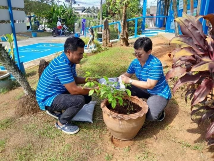 ไฟล์แนบ การประปาส่วนภูมิภาคสาขาอ่าวลึก จัดกิจกรรมโครงการ กปภ.ปลูกป่าเพื่อแผ่นดิน เทิดพระเกียรติพระบาทสมเด็จพระบรมชนกาธิเบศรมหาภูมิพลอดุลยเดชมหาราช บรมนาถบพิตร (Father's Land) ปี 2566