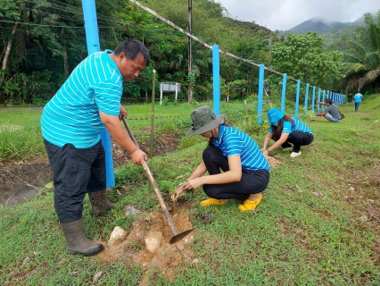 ไฟล์แนบ กปภ.สาขาระนอง จัดกิจกรรมในโครงการ กปภ.ปลูกป่าเพื่อแผ่นดิน เทิดพระเกียรติพระบาทสมเด็จพระบรมชนกาธิเบศร มหาภูมิพลอดุลยเดชมหาราช บรมนาถบพิตร ปี 2566