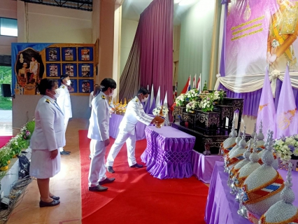 ไฟล์แนบ กปภ.สาขาปราณบุรี เข้าร่วมพิธีถวายเครื่องราชสักการะ และวางพานพุ่ม และพิธีจุดเทียนถวายพระพรชัยมงคล  เนื่องในโอกาส วันเฉลิมพระชนมพรรษาสมเด็จพระนางเจ้าสุทิดา พัชรสุธาพิมลลักษณ พระบรมราชินี    