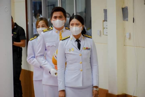 ไฟล์แนบ การประปาส่วนภูมิภาคสาขาท่าแซะ ร่วมพิธีถวายราชสักการะและวางพานพุ่ม และพิธีจุดเทียนถวายพระพรชัยมงคล เนื่องในโอกาสวันเฉลิมพระชนมพรรษา สมเด็จพระนางเจ้า ฯ พระบรมราชินี