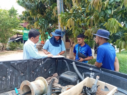 ไฟล์แนบ การประปาส่วนภูมิภาคสาขากาญจนดิษฐ์ ติดตามแก้ปัญหาน้ำไม่ไหลหรือไหลอ่อนพื้นที่ โซนสูงอำเภอดอนสัก   วันพุธที่ 31 พฤษภาคม 2566 การประปาส่วนภูมิภาคสาขากาญจนดิษฐ์ โดยนายสุรพงศ์ สมหวัง ผู้จัดการการประปาส่วนภูมิภาคสาขากาญจนดิษฐ์ พร้อมหัวหน้างาน พนักงานและลูกจ้างในสังกัด ร่วมกิจกรรมลงพื้นที่แก้ไขปัญหา น้ำไหลอ่อนและไม่ไหลพื้นที่โซนสูง เขตจำหน่ายน้ำอำเภอดอนสัก เพื่อสร้างความมั่นใจให้ลูกค้าผู้ใช้น้ำในพื้นที่ ต่อไป