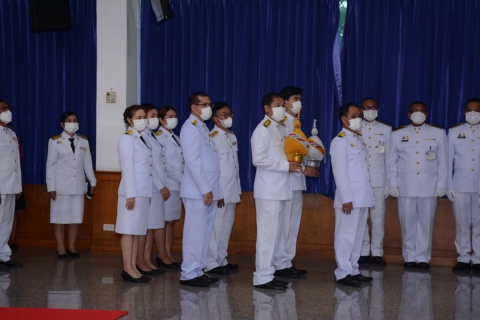 ไฟล์แนบ กปภ.สาขาธัญบุรี เข้าร่วมพิธีถวายเครื่องราชสักการะและวางพานพุ่ม และพิธีจุดเทียนถวายพระพรชัยมงคล สมเด็จพระนางเจ้าฯ พระบรมราชินี เนื่องในโอกาสวันเฉลิมพระชนมพรรษา 3 มิถุนายน 2566