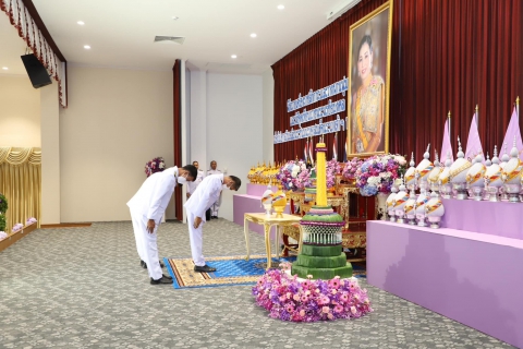 ไฟล์แนบ กปภ.ข.4 ร่วมกิจกรรมเฉลิมพระเกียรติ สมเด็จพระนางเจ้าฯ พระบรมราชินี เนื่องในโอกาสวันเฉลิมพระชนมพรรษา 3 มิถุนายน 2556