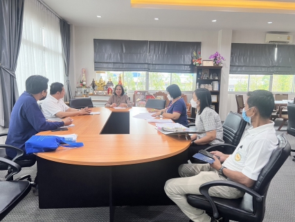 ไฟล์แนบ กปภ.สาขาสมุทรสงคราม เข้าพบนายกองค์การบริหารส่วนจังหวัดสมุทรสงคราม ร่วมหารือเกี่ยวกับการโอนสินทรัพย์และสิทธิการถือครองโรงกรองน้ำผิวดินฯ ต.บางกุ้ง อ.บางคนที จ.สมุทรสงคราม