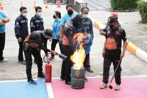 ไฟล์แนบ กปภ.สาขารังสิต(พ) พร้อมกปภ.ในจังหวัดปทุมธานี ร่วมฝึกอบรม การดับเพลิงเบื้องต้นและการอพยพหนีไฟ ประจำปี 2566