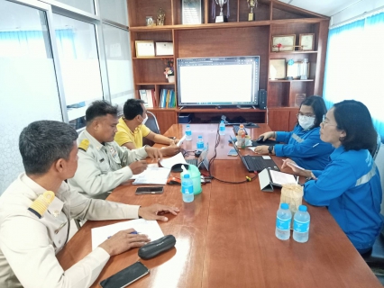 ไฟล์แนบ วันจันทร์ที่ 12 มิถุนายน 2566  การประปาส่วนภูมิภาคสาขากาญจนดิษฐ์ ภายใต้การนำของ นายสุรพงศ์ สมหวัง ผู้จัดการการประปาส่วนภูมิภาคสาขากาญจนดิษฐ์ พร้อมหัวหน้างานและพนักงานในสังกัด และงานควบคุมคุณภาพน้ำ 1 กองระบบผลิตและควบคุมคุณภาพน้ำ กปภ.เขต 4  ประชุมชี้แจงเกี่ยวกับการตรวจประเมินโครงการจัดการน้ำสะอาด WSP ประจำปี 2566 เพื่อแนะนำการประเมิน และแนวทางจัดการตามโครงการจัดการน้ำสะอาด WSP ประจำปี 2566 