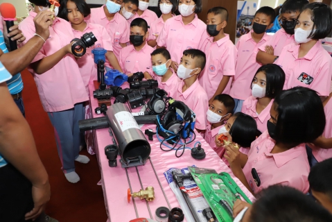 ไฟล์แนบ กปภ.สาขาทุ่งสง ร่วมกับ กปภ.ข.4 จัดกิจกรรม โครงการอาสาประปาเพื่อปวงชน ปี 2566" ณ โรงเรียนมัธยมเทศบาลวัดท่าแพ อ.ทุ่งสง จ.นครศรีธรรมราช