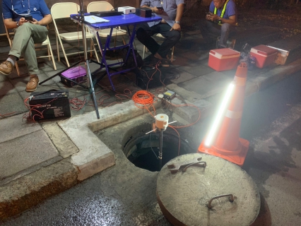 ไฟล์แนบ กปภ.สาขาอ้อมน้อย ร่วมกับบริษัท ทีทีดับบลิว จำกัด (มหาชน) ลงพื้นที่ทดสอบการรั่วไหลของระบบจ่ายน้ำประปาให้แก่ผู้บริโภค (LDN) ครั้งที่ 1/2566