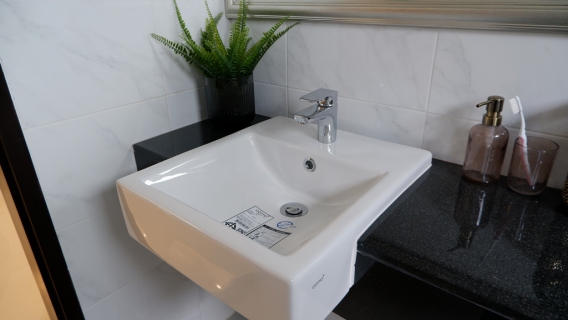 ไฟล์แนบ กปภ.ข.8 และ กปภ.สาขาอุบลราชธานี ร่วมกับ โครงการหมู่บ้านศุภาลัย โมด้า อุบลราชธานี จัดพิธีลงนาม MOU โครงการส่งเสริมสนับสนุนการใช้อุปกรณ์ประหยัดน้ำ 2566