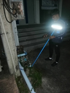 ไฟล์แนบ การประปาส่วนภูมิสาขาจันดี ลงพื้นที่เดินสำรวจหาท่อแตก-ท่อรั่ว