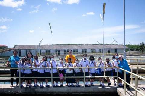 ไฟล์แนบ การประปาส่วนภูมิภาคสาขาชุมพร ดำเนินโครงการ "อาสาประปาเพื่อปวงชน สร้างภาคีเครือข่ายฮีโร่น้อยอาสาพิทักษ์น้ำ โรงเรียนฝวาหมินกงลิและโรงเรียนเทศบาล 1  (บ้านท่าตะเภา) อำเภอเมือง จังหวัดชุมพร" ณ สถานีผลิตน้ำนาชะอัง อำเภอเมือง จังหวัดชุมพร