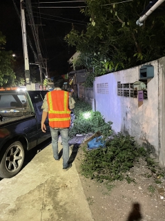 ไฟล์แนบ กปภ.สาขากำแพงเพชร เร่งหาท่อแตกรั่วพื้นที่เป้าหมาย หลังพบน้ำไหลอ่อนตลาดปากดง 