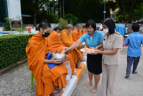 ไฟล์แนบ กปภ.สาขารังสิต(พ) ร่วมทำบุญตักบาตรช้าวสารอาหารแห้ง เนื่องในโอกาสฉลองพระชนมายุ 8 รอบ สมเด็จพระสังฆราชฯ