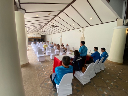 ไฟล์แนบ กปภ.สาขาปราณบุรี ลงพื้นที่พบปะลูกค้า แก้ไขปัญหาข้อร้องเรียน พร้อมรับฟังปัญหานำมาจัดเตรียมแผนรองรับต่อไป ตามโครงการเติมใจให้กัน  ณ หมู่บ้านปาล์มฮิลส์ อำเภอชะอำ จังหวัดเพชรบุรี 