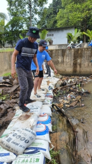 ไฟล์แนบ กปภ.สาขาภูเก็ต จัดกิจกรรม องค์กรผู้ใช้น้ำ 3 อ่างเก็บน้ำและลำน้ำหลักจังหวัดภูเก็ต (ลุ่มน้ำภาคใต้ฝั่งตะวันตก) เสริมฝายคลองบางใหญ่-ตลาดน้ำกะทู้
