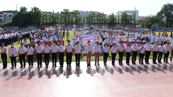 ไฟล์แนบ เมื่อวันที่ 26 มิถุนายน 2566 กปภ.สาขาเกาะคา นำโดยนางอรวรรณ รัตนจักร์ ผู้จัดการการประปาส่วนภูมิภาคสาขาเกาะคา มอบหมายให้ นางปวีณา ไชยนอก หัวหน้างานอำนวยการ รับมอบเกียรติบัตร จากกรมสวัสดิการและคุ้มครองแรงงาน เพื่อเชิดชูเกียรติขององค์กรที่มีระบบการจัดการด้านยาเสพติดในสถานประกอบกิจการตามโครงการโรงงานสีขาว ระดับที่ 1 ประจำปีงบประมาณ พ.ศ.2566