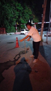 ไฟล์แนบ กปภ.สาขาคลองหลวง ลงพื้นที่สำรวจหาท่อแตกท่อรั่วเพื่อแก้ไขปัญหาน้ำไหลอ่อนถึงไม่ไหล