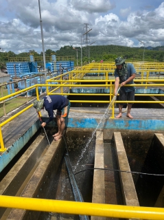 ไฟล์แนบ กปภ.สาขาพังงา ดำเนินการล้างถังตกตะกอนโรงกรองน้ำขนาด 300 ลบ.ม./ชม. สถานีผลิตน้ำโรงกรองน้ำขุมเหมืองพังงา