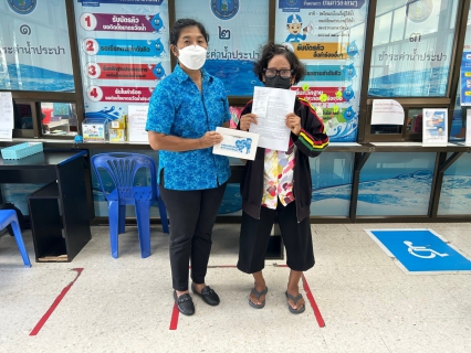 ไฟล์แนบ กปภ.สาขาปากพนัง มอบของที่ระลึก ในกิจกรรม "ขอปุ๊บ..รับปั๊บ " ให้กับลูกค้าที่ขอติดตั้งมิเตอร์ใหม่            