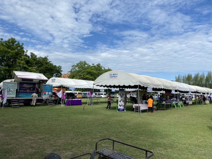 ไฟล์แนบ กปภ.สาขาพนมทวน ร่วมโครงการจังหวัดเคลื่อนที่  "บำบัดทุกข์ บำรุงสุข สร้างรอยยิ้มให้ประชาชน" ประจำปี 2566
