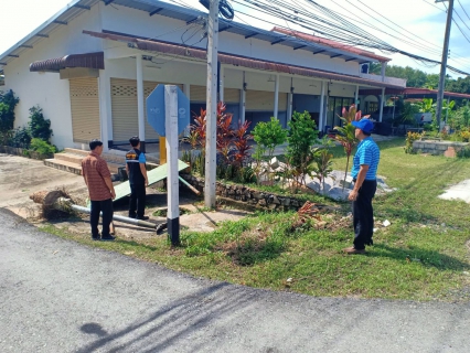 ไฟล์แนบ การประปาส่วนภูมิภาคสาขาตะกั่วป่า ลงพื้นที่สำรวจออกแบบย้ายแนวท่อ แก้ไขปัญหาการระบายน้ำ บริเวณสองข้างทางของถนนเพชรเกษม ตำบลคึกคัก อำเภอตะกั่วป่า (ตรงข้ามหนองมูลตะกั่ว)