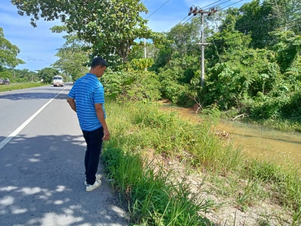 ไฟล์แนบ การประปาส่วนภูมิภาคสาขากาญจนดิษฐ์ ลงพื้นที่สำรวจ หาท่อแตกท่อรั่วท่อส่งน้ำขนาด 700 มิลลิเมตร ตั้งแต่สถานีจ่ายน้ำพลายวาส ไปยังสามแยกบ้านใน สถานีผลิตน้ำบ้านใน