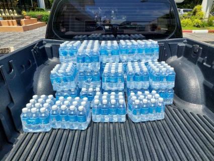 ไฟล์แนบ กปภ.สาขารังสิต(พ) มอบน้ำดื่มบรรจุขวดตราสัญลักษณ์ กปภ. เพื่อสนับสนุนกิจกรรมของสำนักงานเทศบาลตำบลธัญบุรี