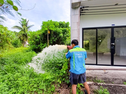 ไฟล์แนบ การประปาส่วนภูมิภาคสาขาตะกั่วป่า ดำเนินการตามแผนงานบริการและควบคุมน้ำสูญเสีย โบล์วน้ำเพื่อระบายตะกอนในเส้นท่อ ช่วงเดือนกรกฎาคม ปี2566