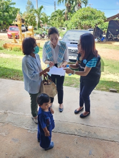 ไฟล์แนบ กปภ.สาขาราชบุรี  "ทีมการตลาด..ทำงานเชิงรุกออกหน่วยเคลื่อนที่ให้บริการรับ คำร้องขอใช้น้ำประปาโครงการงานขยายเขตการจ่ายน้ำใหม่    เป้าหมายเพิ่มลูกค้ารายใหม่ 100 ราย บริเวณหมู่ที่ 10 ตำบลเกาะพลับพลา"