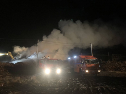 ไฟล์แนบ กปภ.สาขากุยบุรี ร่วมระงับเหตุสกัดเพลิงไหม้โรงงานใยมะพร้าว