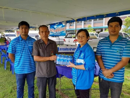 ไฟล์แนบ การประปาส่วนภูมิภาคสาขาอ่าวลึก มอบน้ำดื่มบรรจุขวดตราสัญลักษณ์ กปภ. ประจำจุดบริการน้ำดื่มเพื่อบริการประชาชนที่เข้าร่วมโครงการจังหวัดกระบี่เคลื่อนที่ ประจำปีงบประมาณ พ.ศ.2566 ครั้งที่ 8