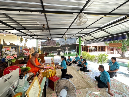 ไฟล์แนบ กปภ.สาขาเกาะคา นำโดยนางอรวรรณ รัตนจักร์ ผู้จัดการการประปาส่วนภูมิภาคสาขาเกาะคา พร้อมด้วยหัวหน้างานและพนักงานในสังกัด ร่วมถวายเทียนพรรษา