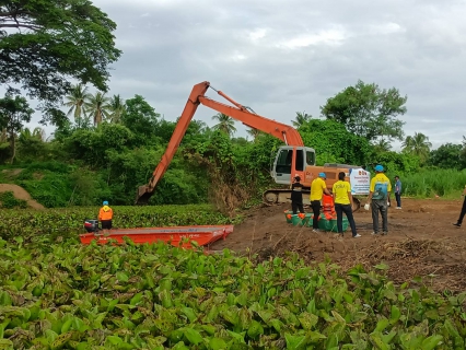 ไฟล์แนบ กปภ.สาขาประจวบคีรีขันธ์ เข้าร่วมกิจกรรม จิตอาสาพัฒนาแหล่งน้ำ คู คลอง ฝาย คลองบ้านบึง หมู่ที่ 4 ต.อ่าวน้อย อ.เมือง จ.ประจวบคีรีขันธ์