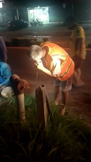 ไฟล์แนบ กปภ.สาขาภูเก็ต ร่วมกับบริษัท เอเชีย อินฟราสตรักเชอร์ แมเนจเม้นท์ (ประเทศไทย) จำกัด ลงพื้นที่ทำ step test ค้นหาท่อแตกท่อรั่วบริเวณพื้นที่ DMA-21