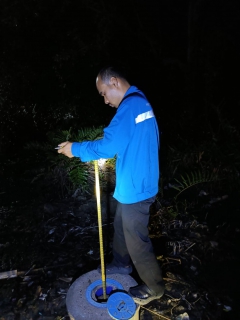 ไฟล์แนบ กปภ.สาขาปากพนัง ลงพื้นที่เดินสำรวจหาท่อแตก/ท่อรั่ว จากการทำ step test ในพื้นที่ DM-03-01 ตามแผนลดน้ำสูญเสีย บริเวณพื้นที่ชุมชนบ้านแขก อ.ปากพนัง จ.นครศรีธรรมราช    