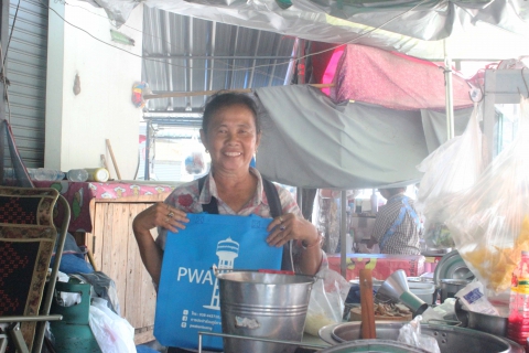 ไฟล์แนบ กปภ.สาขาบ้านบึงลงพื้นที่ "เติมใจให้กัน" 