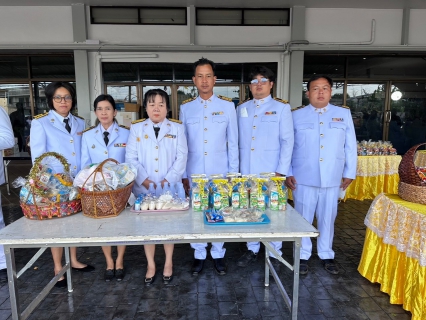 ไฟล์แนบ กปภ.สาขาท่ามะกา เข้าร่วมพิธีทำบุญตักบาตรถวายพระราชกุศล  กิจกรรมเฉลิมพระเกียรติพระบาทสมเด็จพระเจ้าอยู่หัว  เนื่องในโอกาสมหามงคลเฉลิมพระชนมพรรษา 28 กรกฎาคม 2566 ช่วงเช้า
